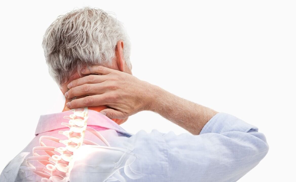 dolor de cuello en un hombre con osteocondrosis